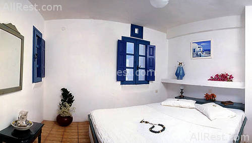 Oias Sunset Hotel Apartments 10